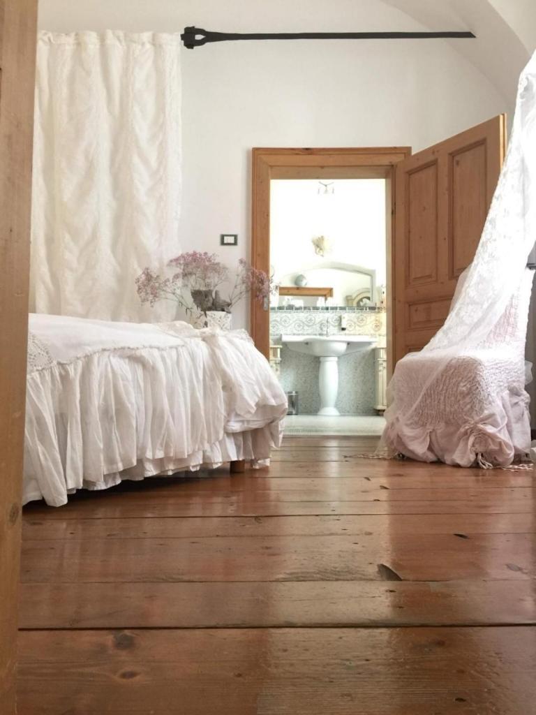 Art Boutique Hotel Buergerhaus รุสท์ ภายนอก รูปภาพ