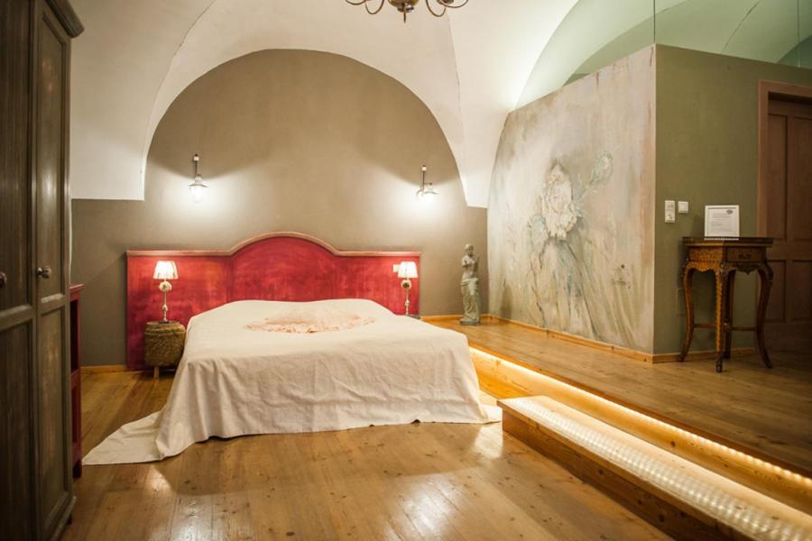 Art Boutique Hotel Buergerhaus รุสท์ ภายนอก รูปภาพ