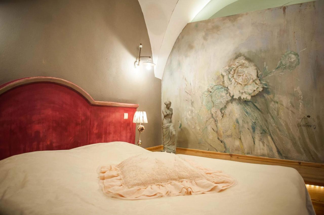 Art Boutique Hotel Buergerhaus รุสท์ ภายนอก รูปภาพ